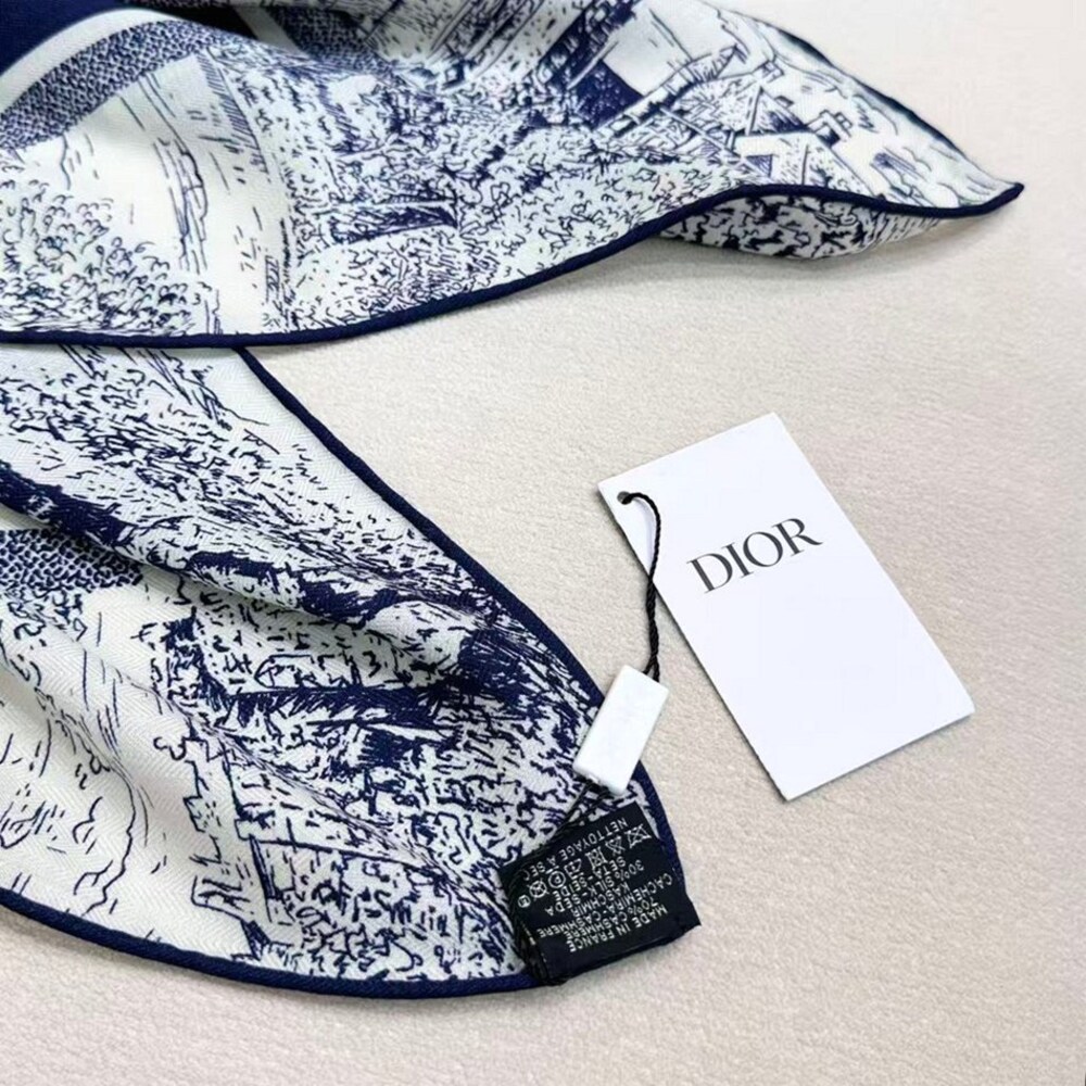 Dior Toile de Jouy 100% Silk Square Scarf Navy Blue Cream NWT With Box - Picture 4 of 9